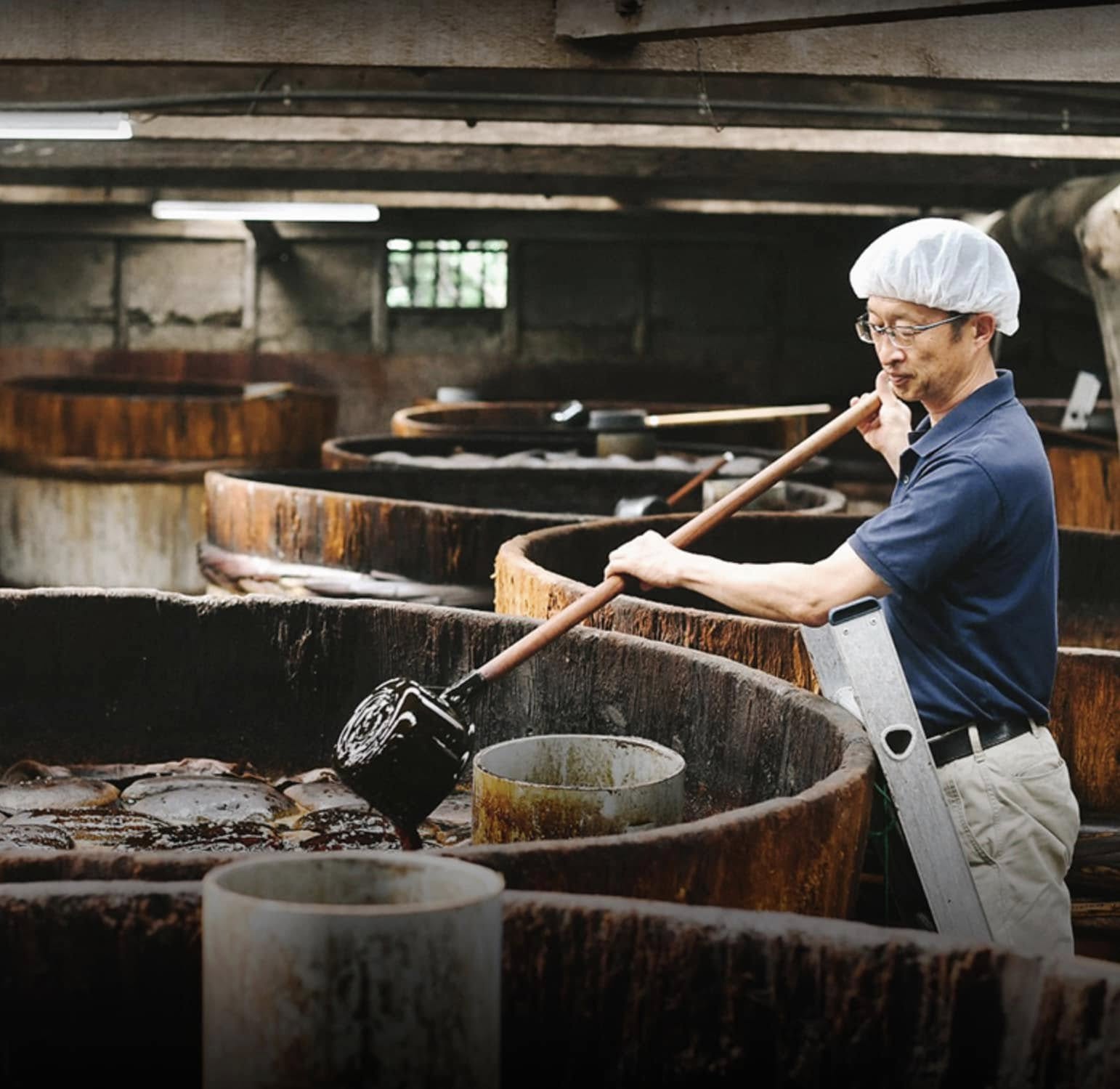 Nước Tương Cốt Nấm Men Cổ Truyền Thuần Chay (Ủ Chum Sành 12 Tháng)